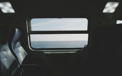 해외여행 필수 회화 20: 현지 소통 완벽 가이드