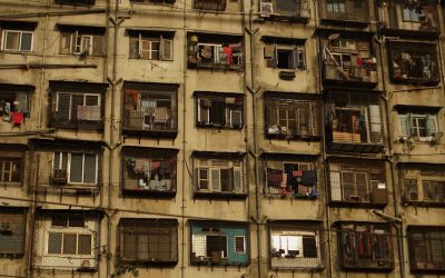 해외 생활, 꿈인가 현실인가? 국가별 월급과 생활비 심층 비교 2025