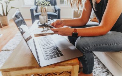 초보자 온라인 수익: 2025년 재택 부업 가이드