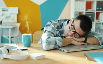 수면 부족이 몸에 미치는 10가지 놀라운 영향: 당신의 건강을 위협하는 침묵의 적 🚨